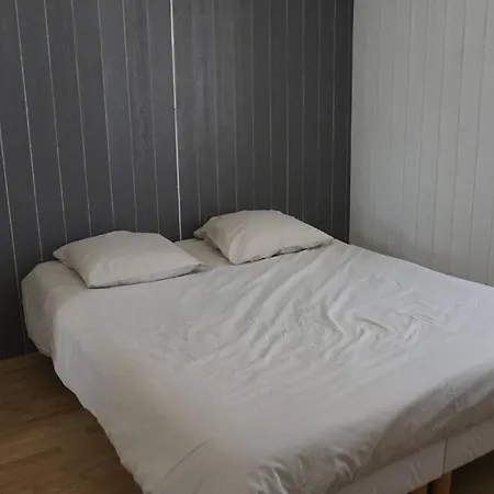 Grande Maison De Village Avec Piscine *